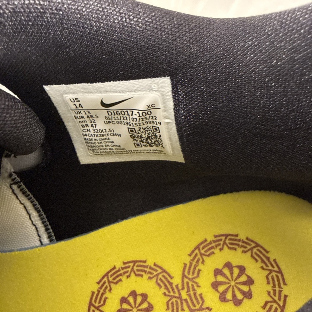 Nike Kyrie 8 Shoes White University Red Women 15. M14 Sneakers Basketball DJ6017 - Picture 7 of 10